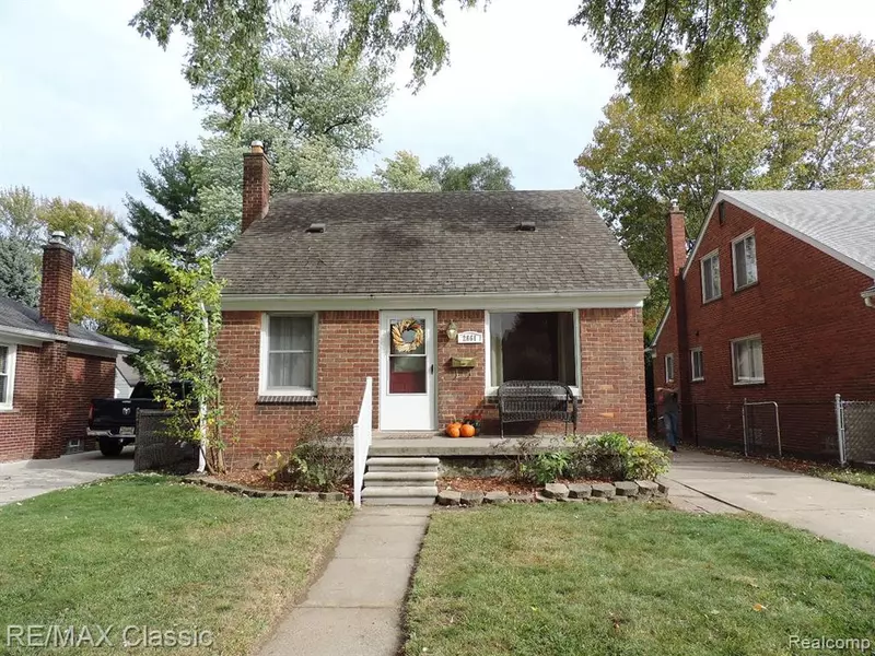 2861 PARDEE AVE Avenue, Dearborn, MI 48124