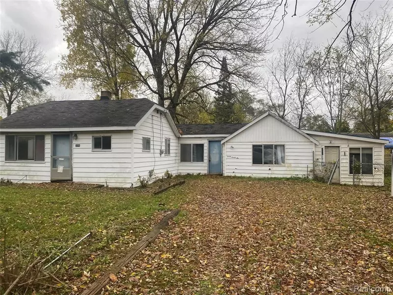 3096 WILBER Avenue, Flushing, MI 48433 2353