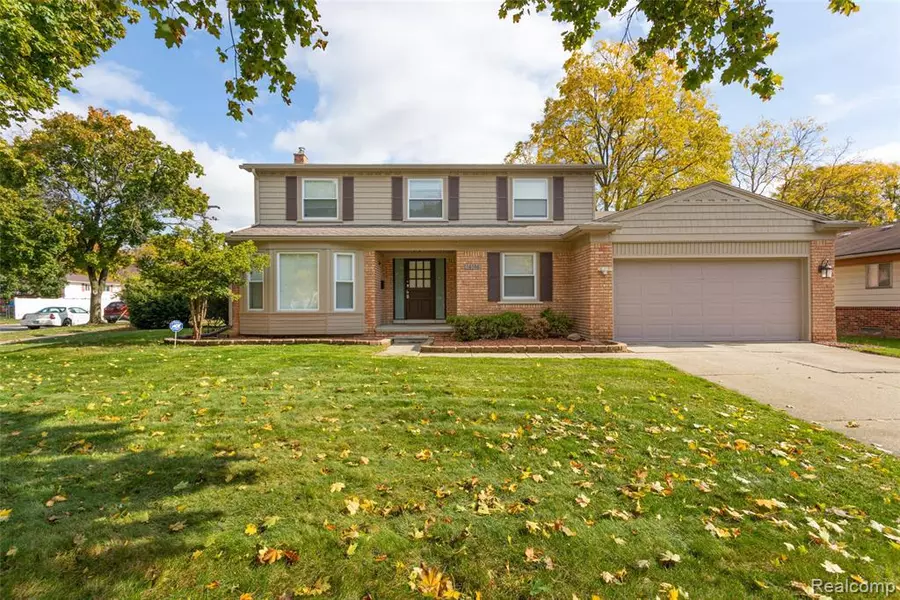 16186 GOLFVIEW Street, Livonia, MI 48154 2132