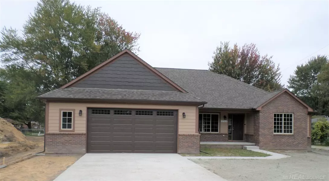 47519 Sugarbush, Chesterfield Twp, MI 48047