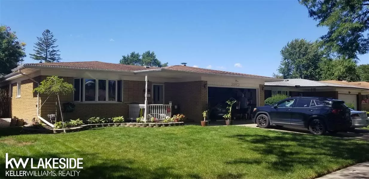 29607 Orvylle, Warren, MI 48092