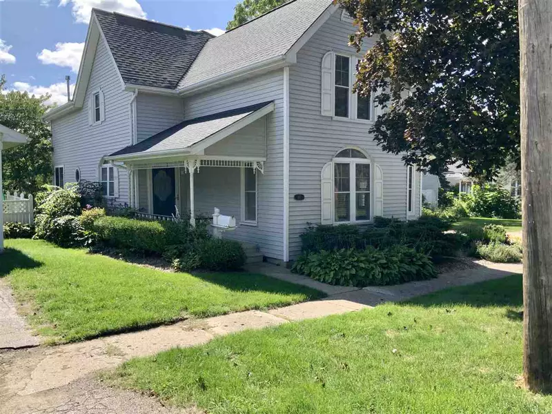 107 Henry, Flushing, MI 48433