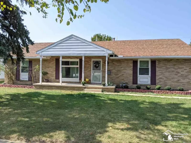 1025 N Roessler, Monroe, MI 48162