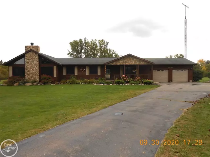 6946 Galbraith Line, Lexington, MI 48450