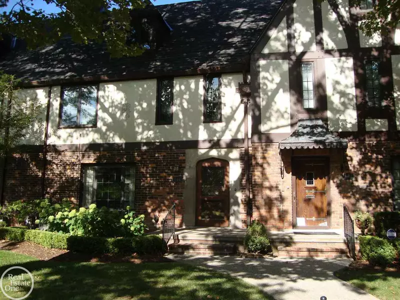 544 Cadieux, Grosse Pointe, MI 48230