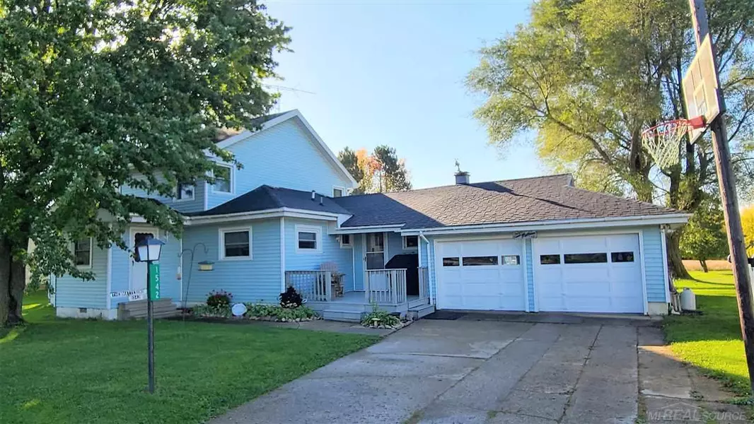 1542 Galbraith Line, Yale, MI 48097