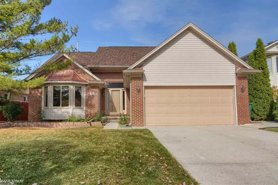 25409 Lord, Chesterfield, MI 48051