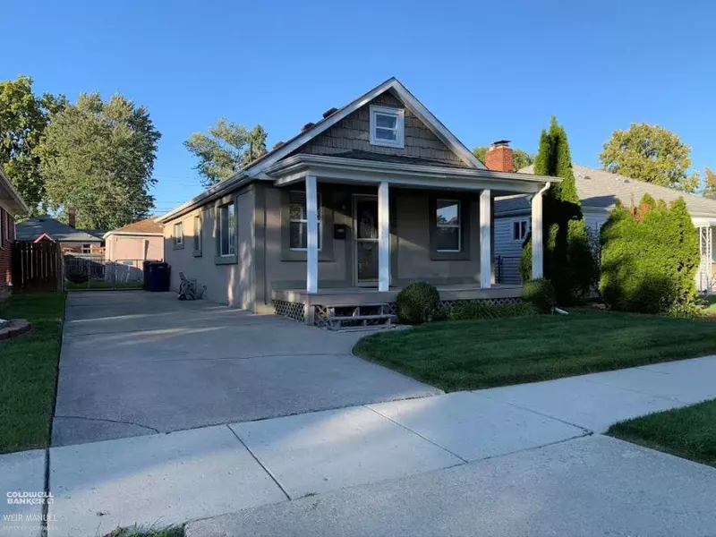 1536 Buckingham Ave, Lincoln Park, MI 48146