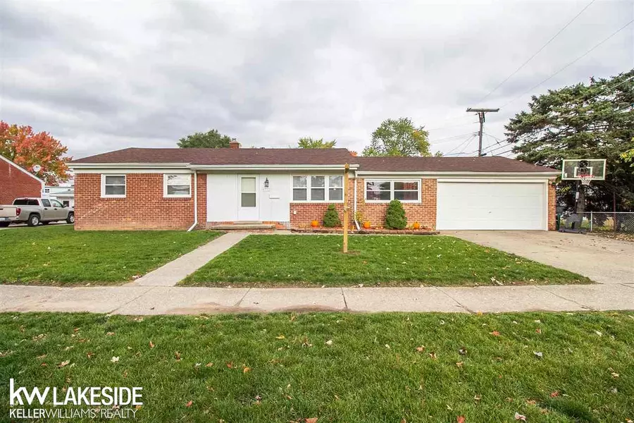 47720 Roland, Shelby Twp, MI 48317