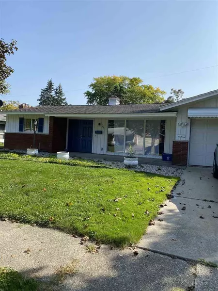 1837 Lynbrook, Flint, MI 48507