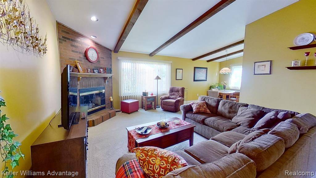 Livonia, MI 48154 2036,16430 LEVAN Road