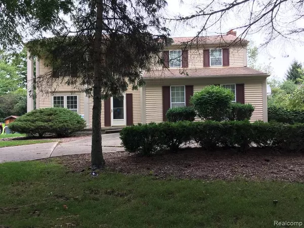 5779 BEAUCHAMP, West Bloomfield, MI 48322