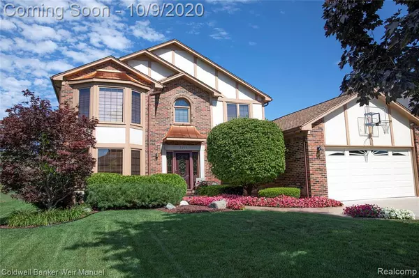 Rochester Hills, MI 48307 5237,3216 Primrose Drive