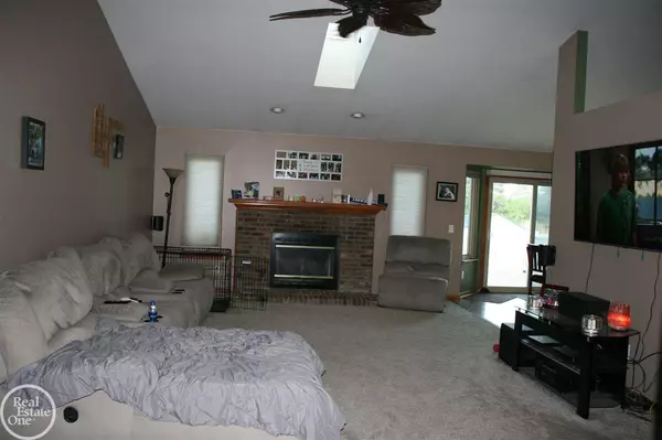 Chesterfield Twp, MI 48051,46284 Prince