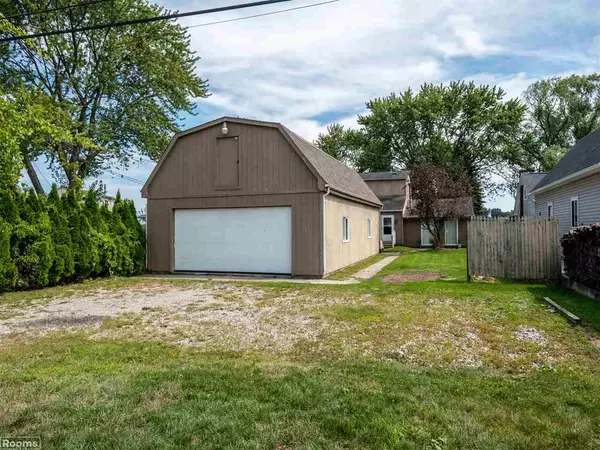 Clay Twp, MI 48001,10111 St John Dr