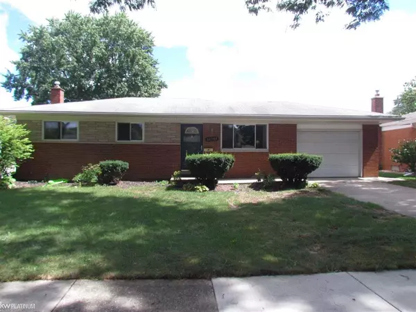 31384 Edwood, Warren, MI 48088