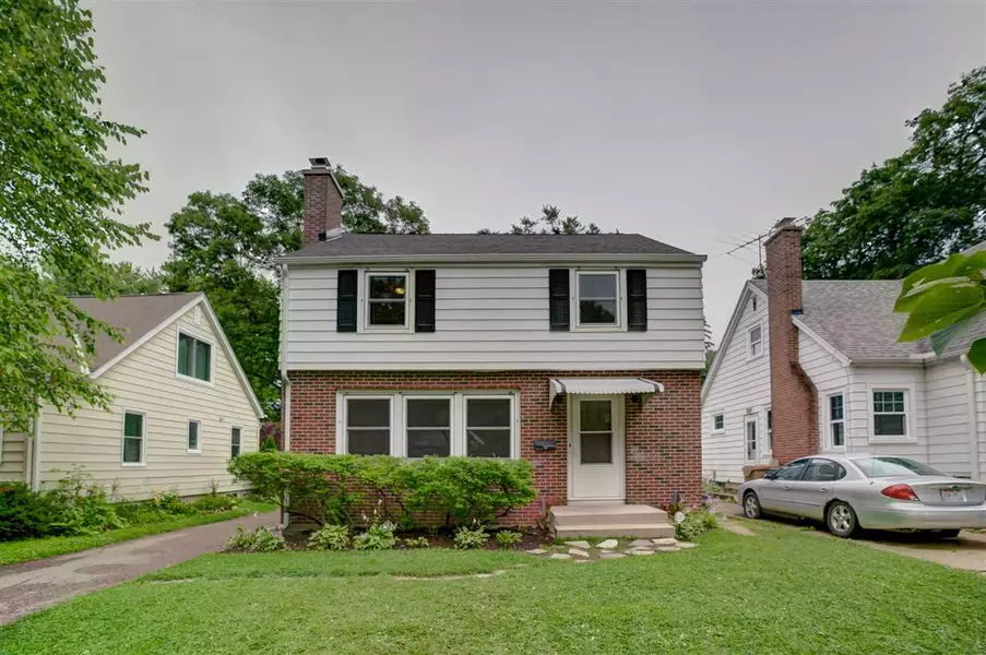 637 N Blackhawk Ave, Madison, WI 53705