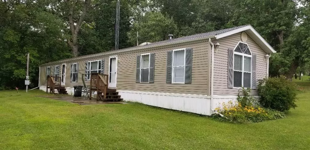 W6842 Jolin Rd, Markesan, WI 53946