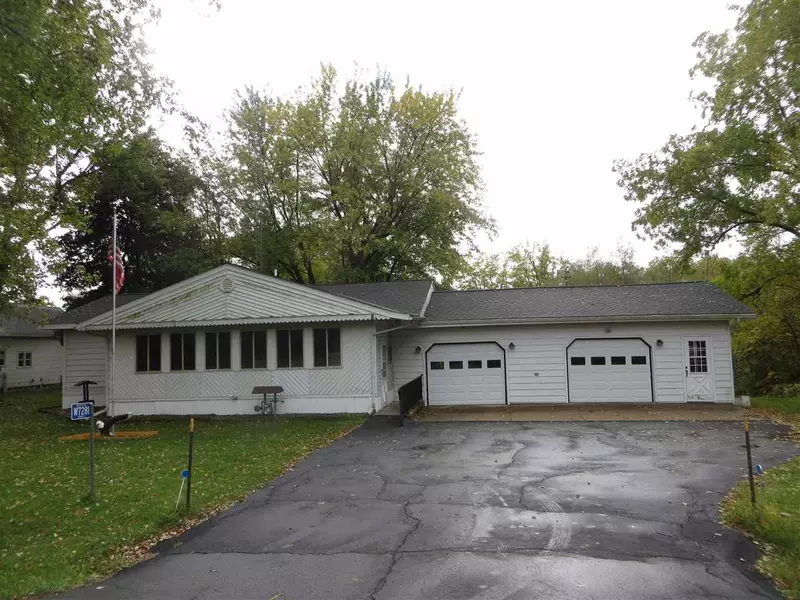 W7281 County Road E, Westfield, WI 53964