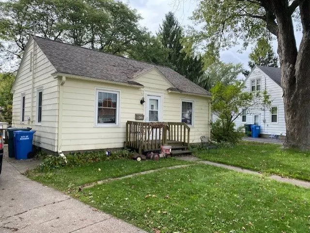 436 Russell St, Baraboo, WI 53913