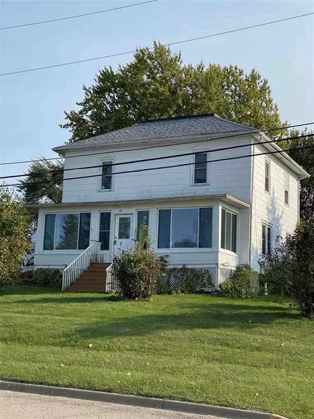 207 E Maple St, Montfort, WI 53569