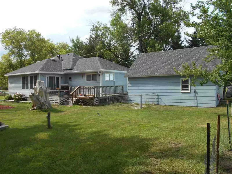 307 N Grand, Callaway, NE 68825-1125