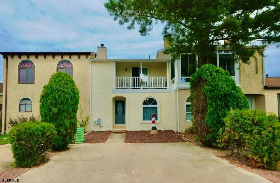 504 Lagoon Blvd, Brigantine, NJ 08203