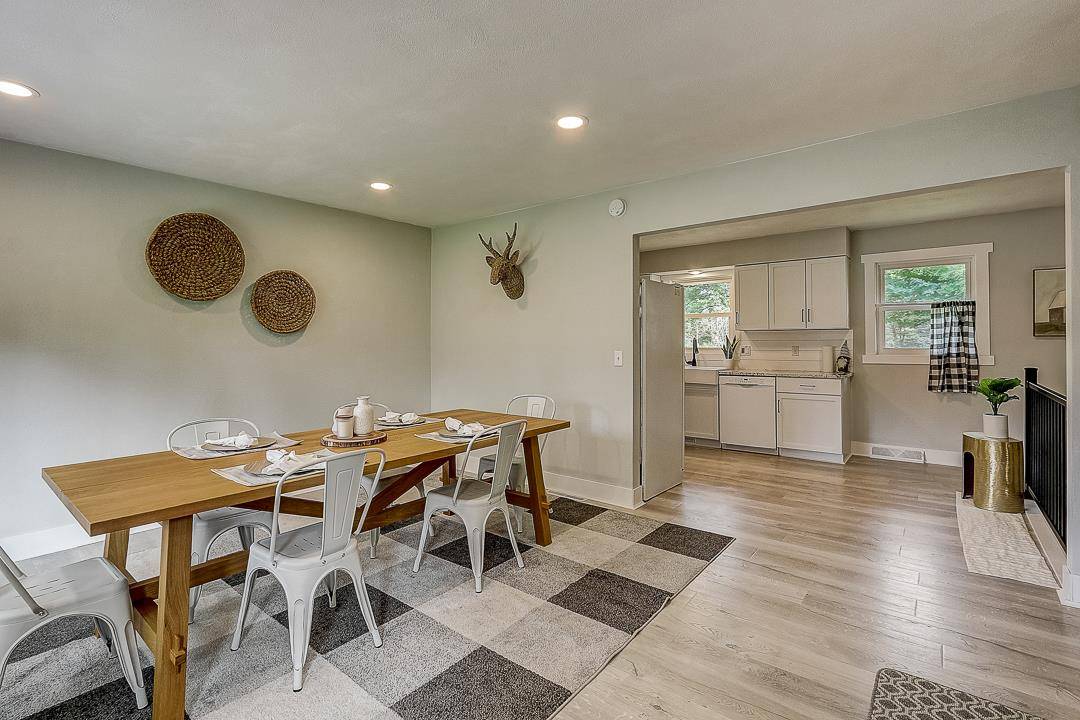 Deforest, WI 53532,3697 Shiloh Rd