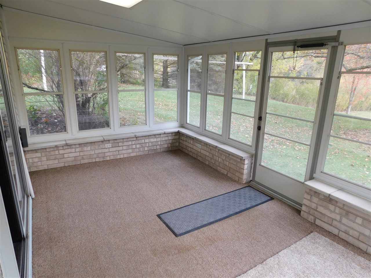 North Prairie, WI 53153-9704,417 Brian CT