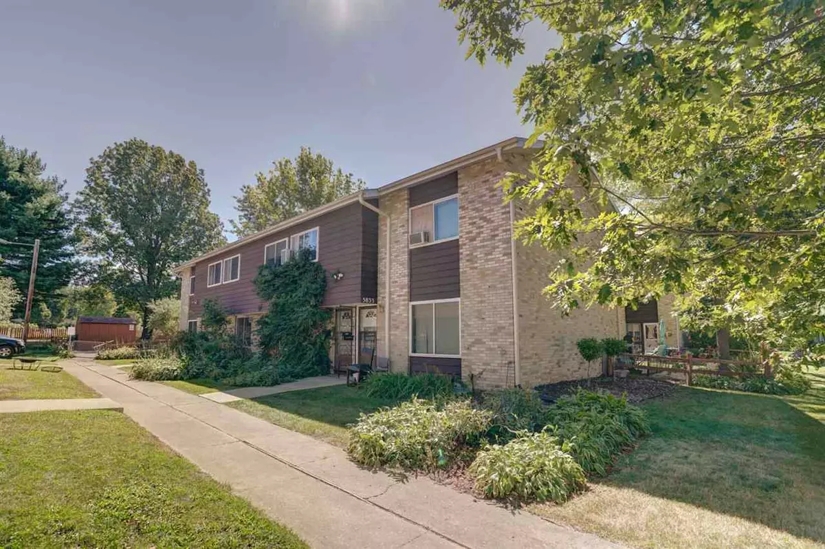 Madison, WI 53711,5833 Balsam Rd