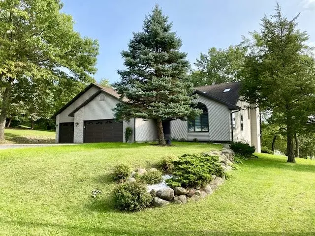 Pardeeville, WI 53954,W7833 Summit Dr