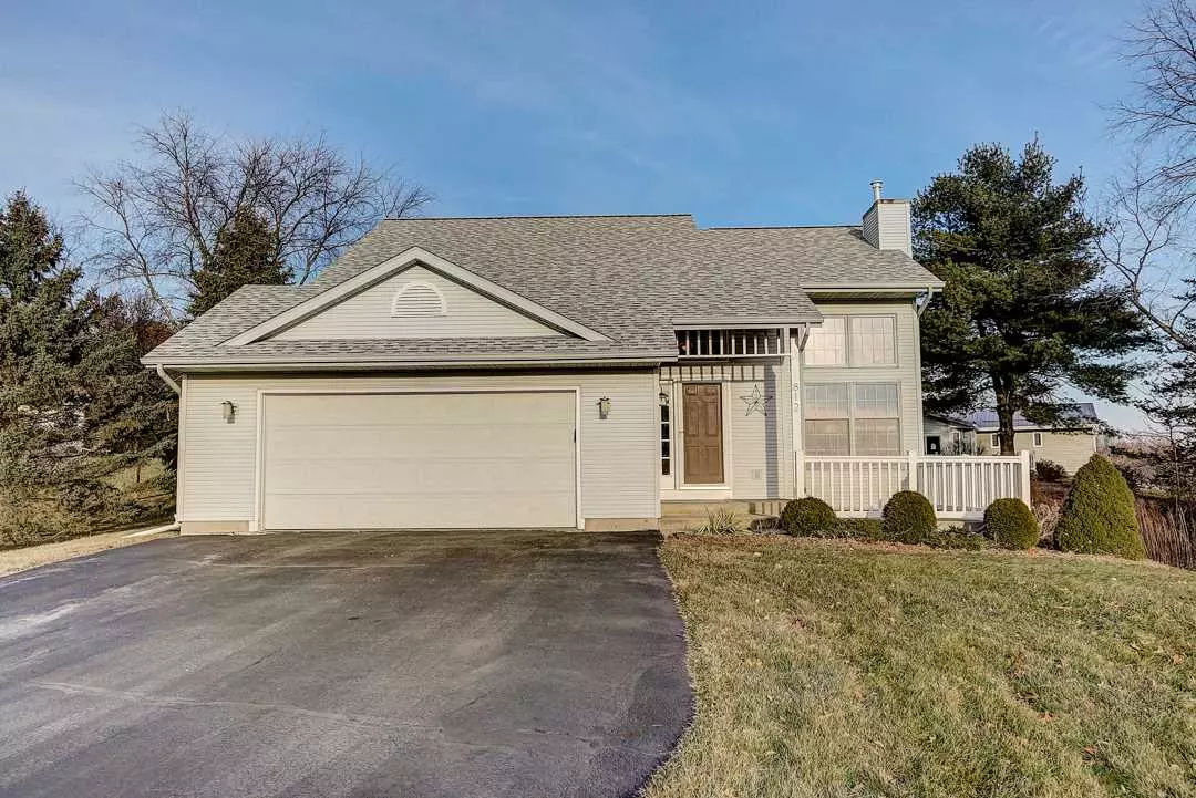 Baraboo, WI 53913,812 Iroquois Cir