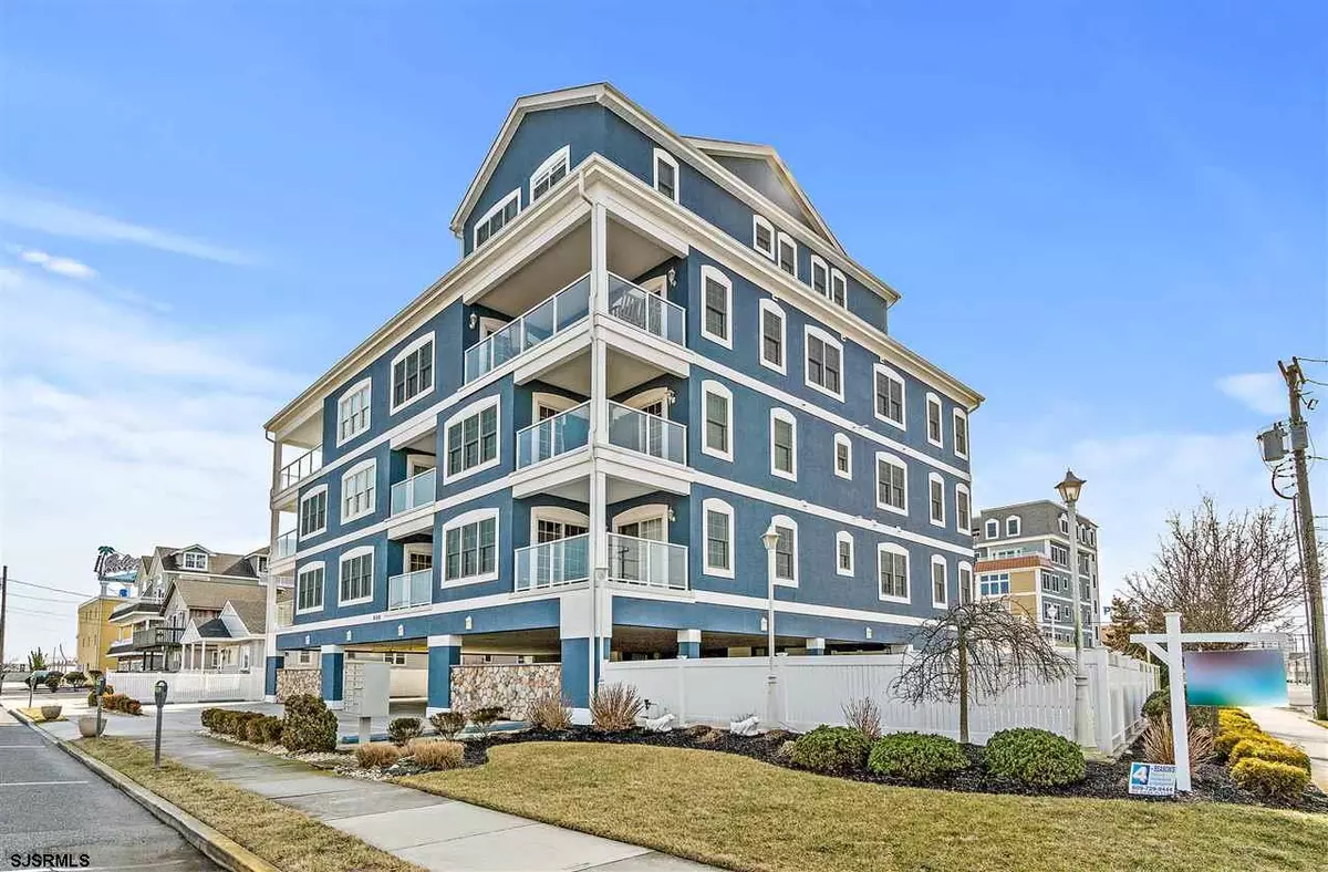 Wildwood Crest, NJ 08260,400 E Miami #401