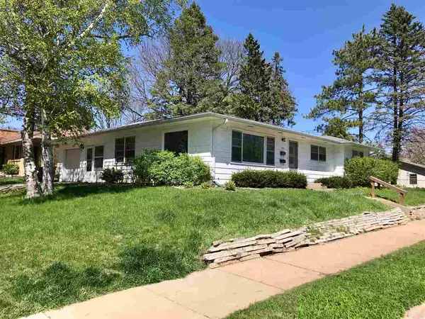 4830 Tokay Blvd, Madison, WI 53711