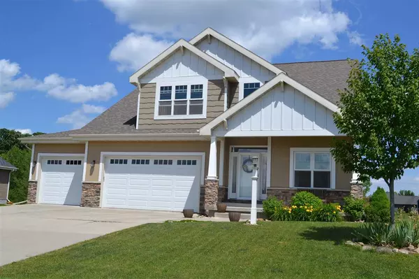 810 Alpine Pky, Oregon, WI 53575