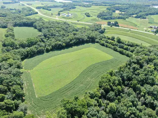 65 Acres M/L Hwy 60, Prairie Du Chien, WI 53821