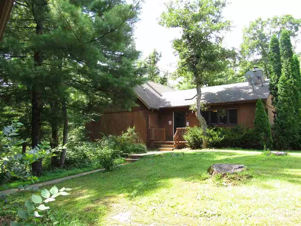 1721 County Road J, Friendship, WI 53934