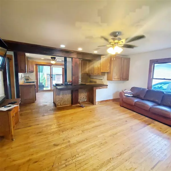 Madison, WI 53704,1122 Monica Ln