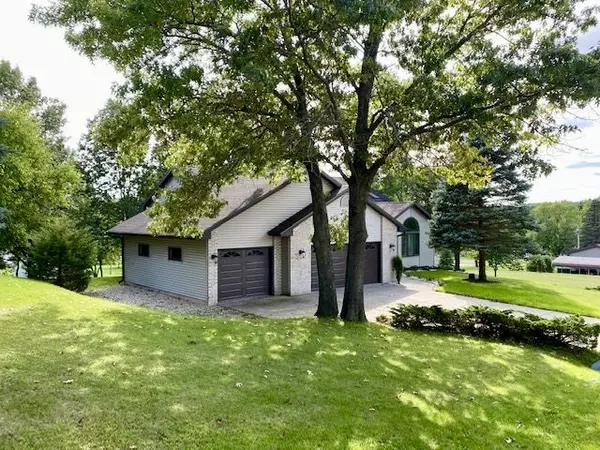 Pardeeville, WI 53954,W7833 Summit Dr