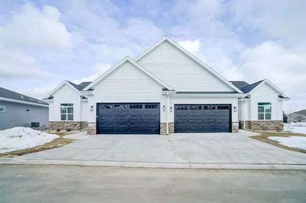 22 Prince Way, Fitchburg, WI 53711