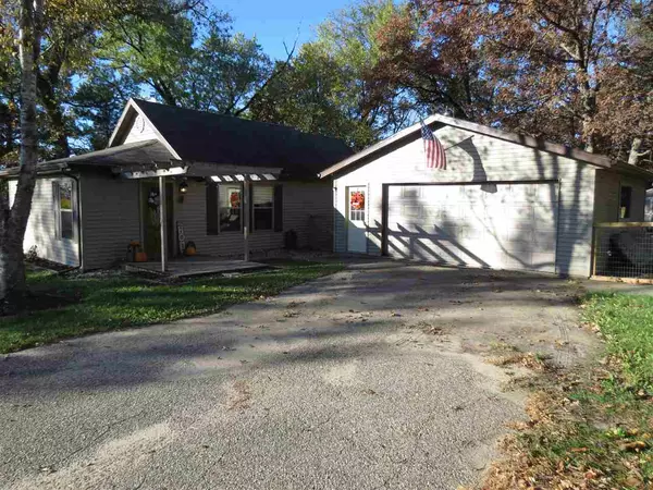 S2271 Water St, Reedsburg, WI 53959