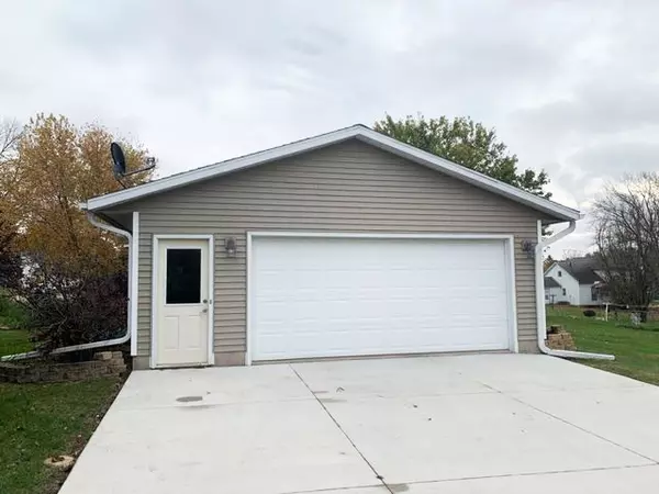 Cambria, WI 53923,210 W 2nd St