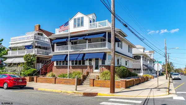 100 Corinthian Ave, Ocean City, NJ 08226