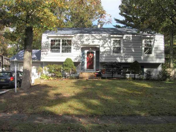 124 School House Rd, Egg Harbor Township, NJ 08234