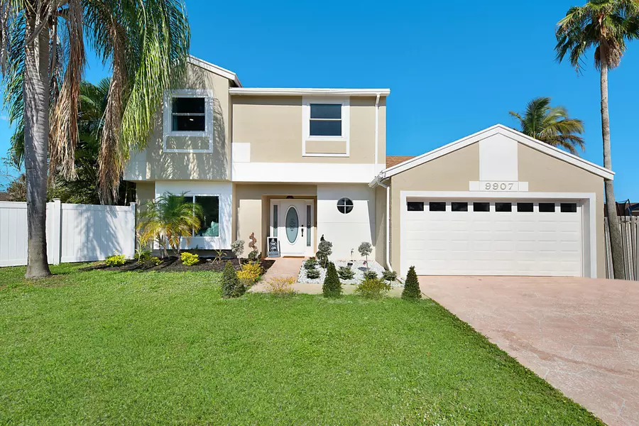 9907 Moss Pond DR, Boca Raton, FL 33496