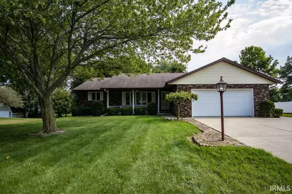 57068 Claudia Lane, Middlebury, IN 46540-9729