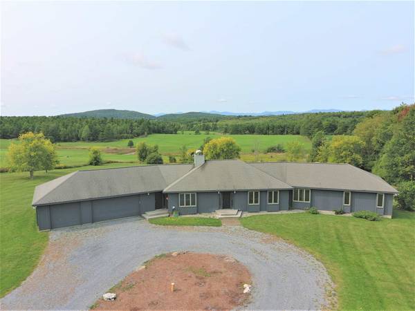 1550 Spear ST, Charlotte, VT 05445-4409