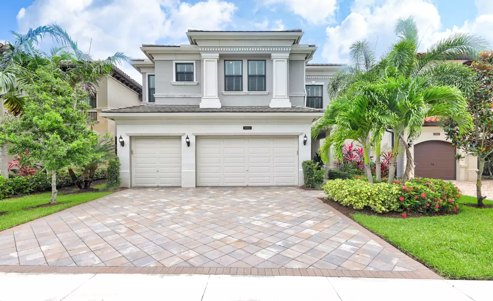 9362 Eden Roc CT, Delray Beach, FL 33446