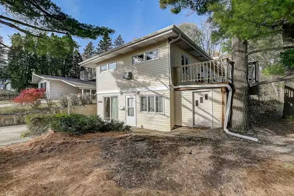 3714 Zwerg Dr, Madison, WI 53705