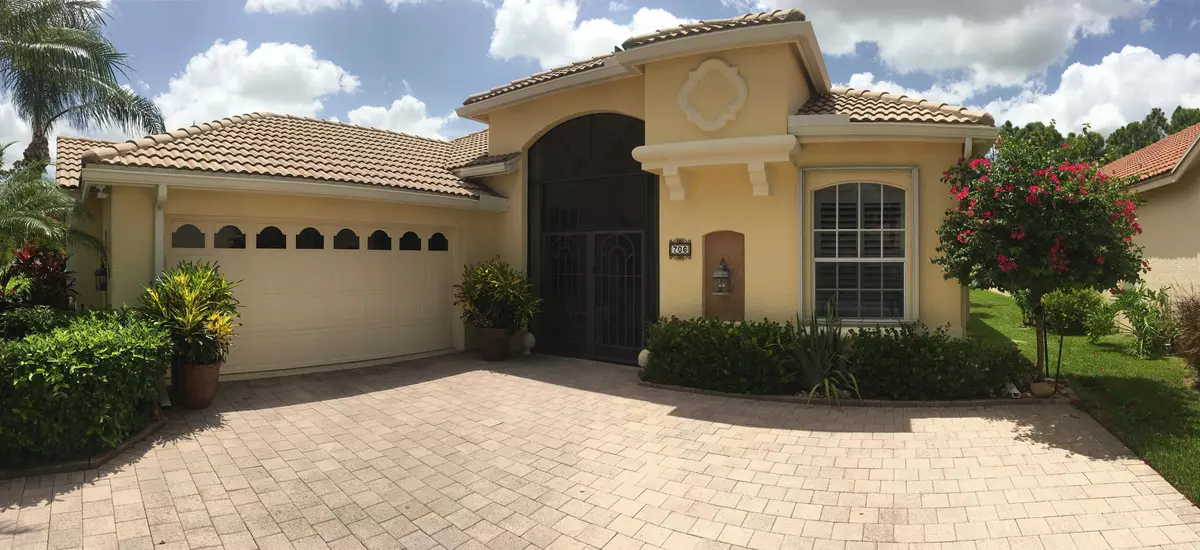 Port Saint Lucie, FL 34986,706 SW Great Exuma CV